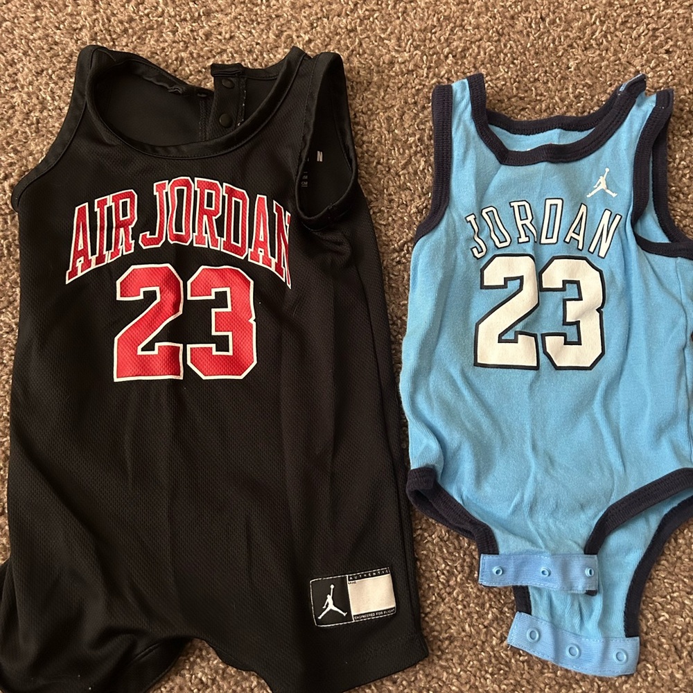 Jordan Kids Two-Piece 23 Jersey Set - Black & Light Blue